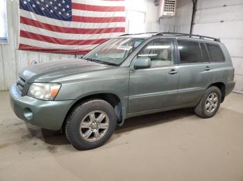  Salvage Toyota Highlander