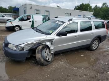  Salvage Volvo XC70