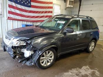  Salvage Subaru Forester