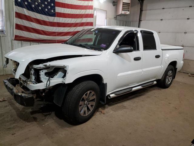  Salvage Mitsubishi Raider