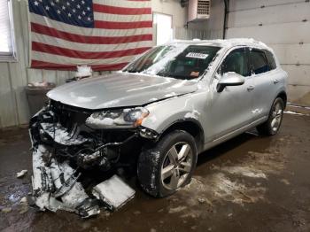  Salvage Volkswagen Touareg