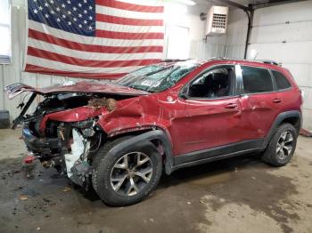  Salvage Jeep Cherokee