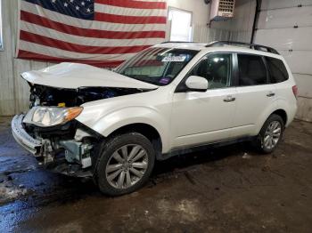  Salvage Subaru Forester