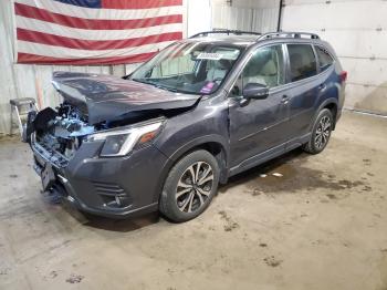  Salvage Subaru Forester