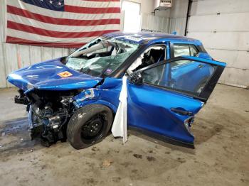  Salvage Nissan Kicks