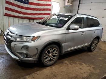  Salvage Mitsubishi Outlander
