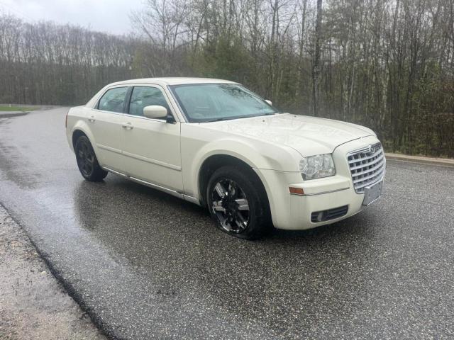  Salvage Chrysler 300