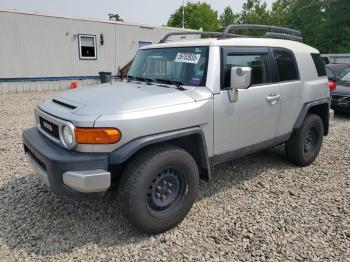  Salvage Toyota FJ Cruiser