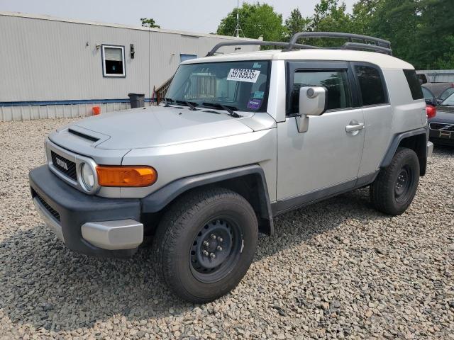  Salvage Toyota FJ Cruiser