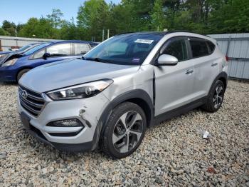  Salvage Hyundai TUCSON