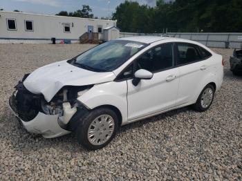  Salvage Ford Fiesta