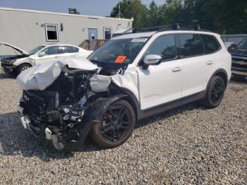  Salvage Kia Telluride