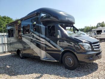  Salvage Mercedes-Benz Sprinter