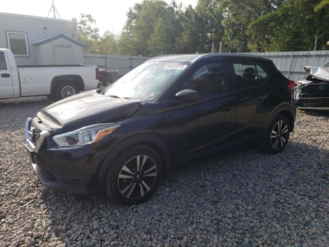  Salvage Nissan Kicks