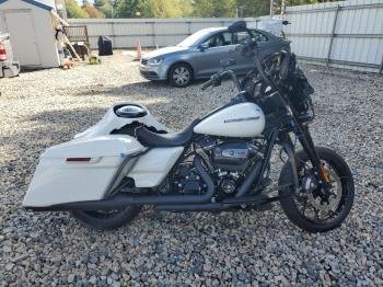  Salvage Harley-Davidson Flhxs