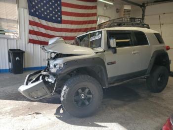  Salvage Toyota FJ Cruiser