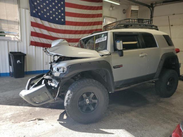  Salvage Toyota FJ Cruiser