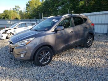  Salvage Hyundai TUCSON
