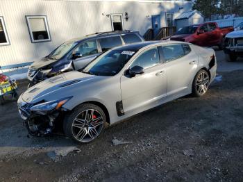  Salvage Kia Stinger