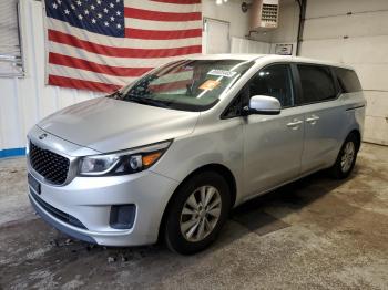  Salvage Kia Sedona