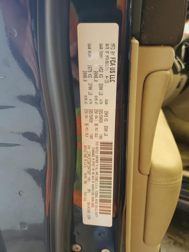 Jeep Grand Cherokee Overland Image 12