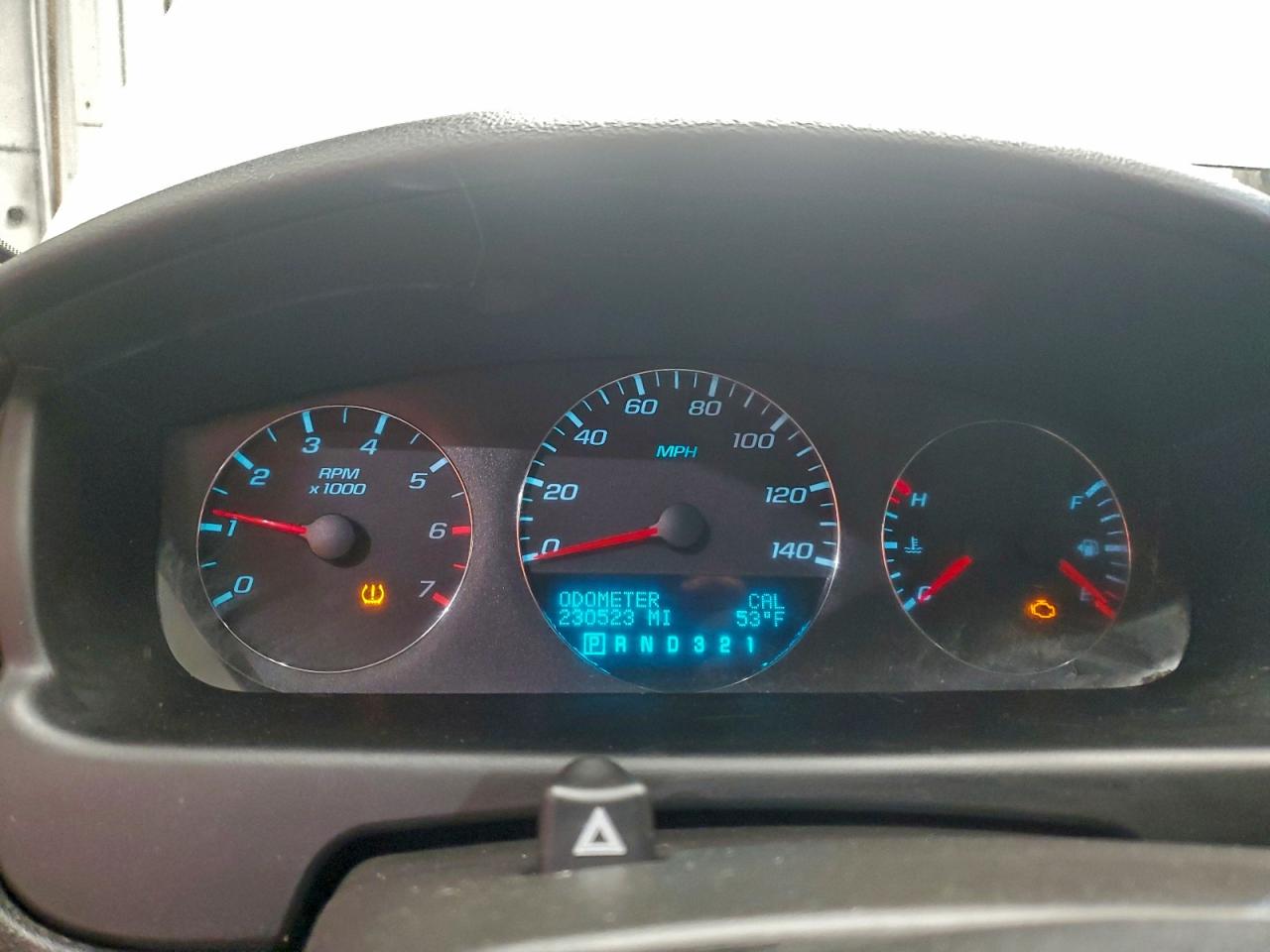 Chevrolet Impala Lt Image 8