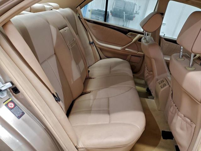 Mercedes-Benz E-Class 430 Image 9
