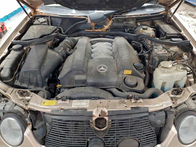 Mercedes-Benz E-Class 430 Image 8