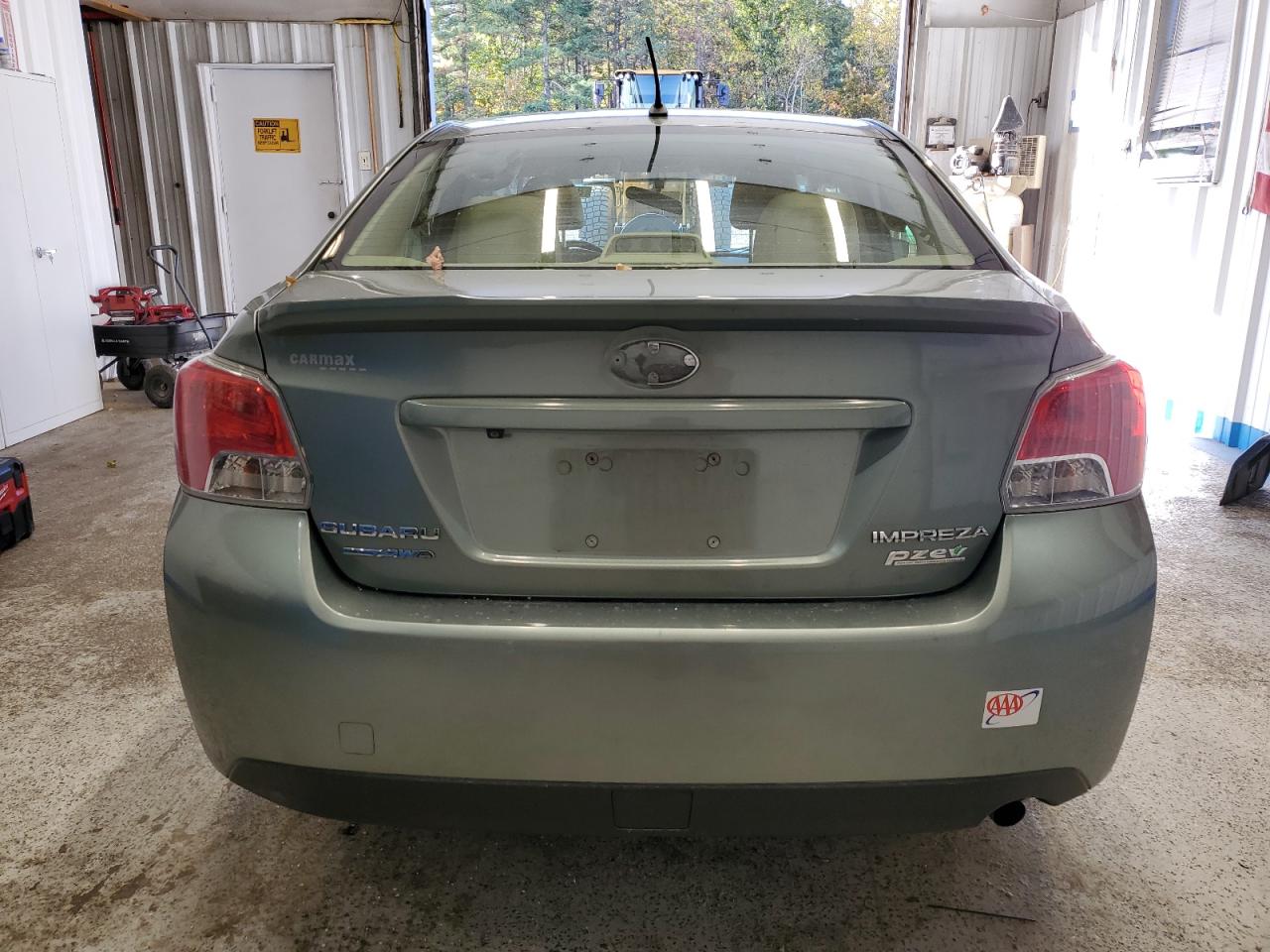 Subaru Impreza Image 6