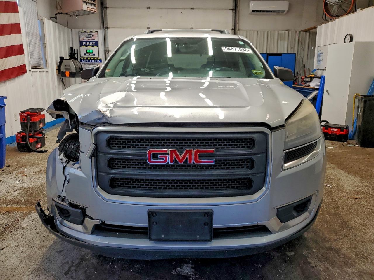 GMC Acadia Sle Image 11