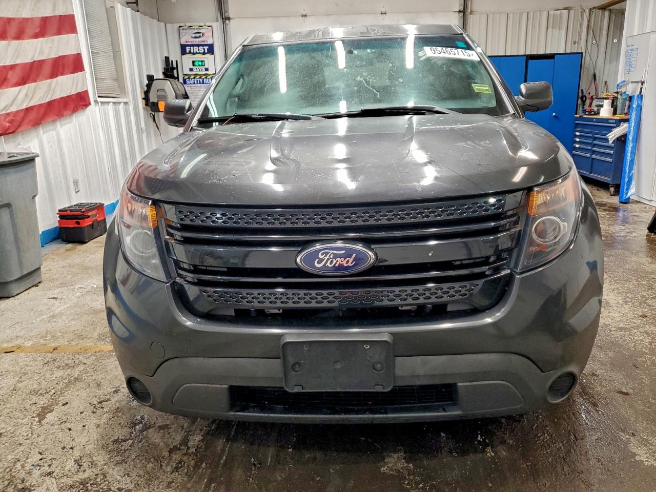 Ford Explorer Police Interceptor Image 3