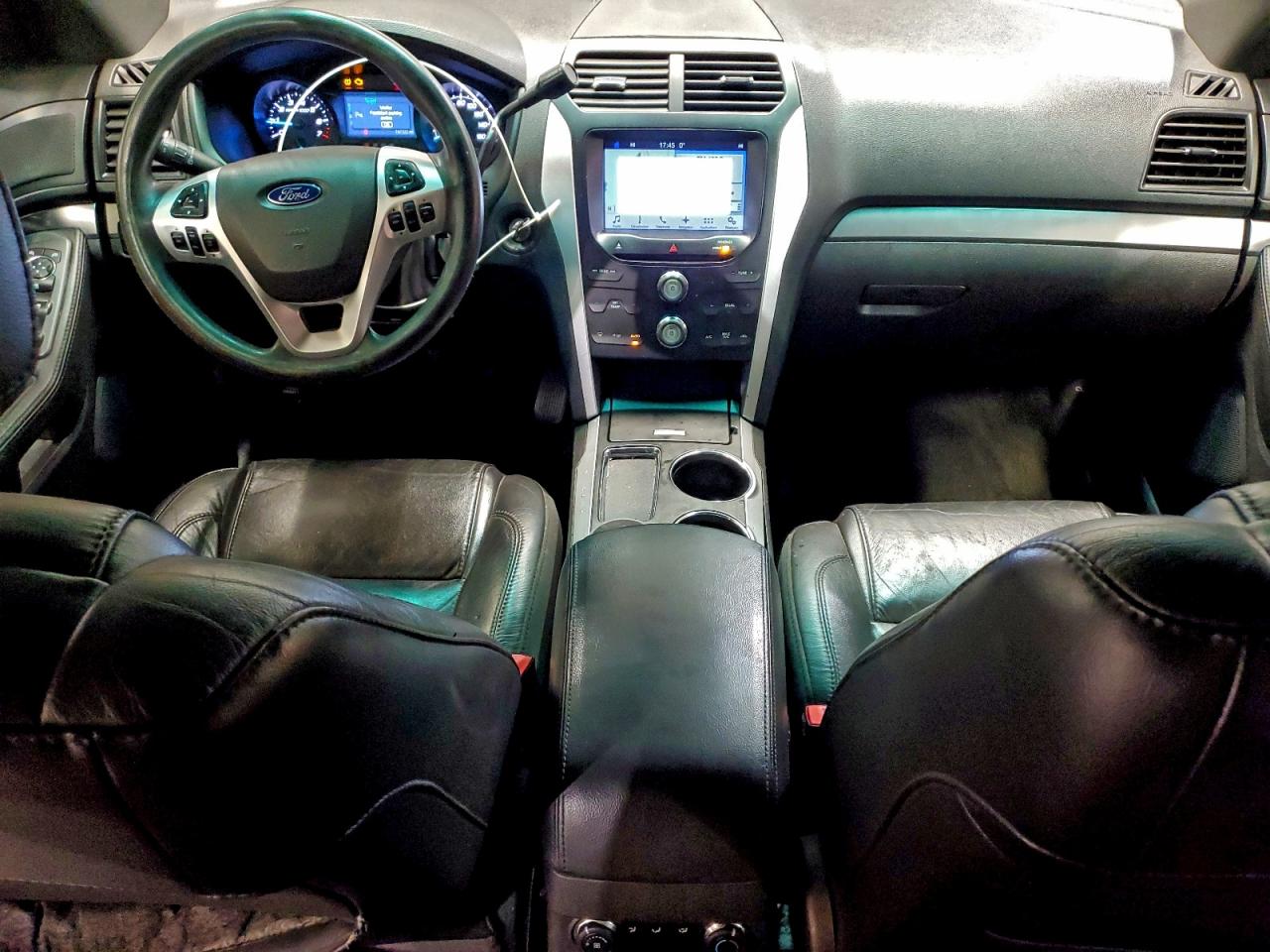 Ford Explorer Police Interceptor Image 13