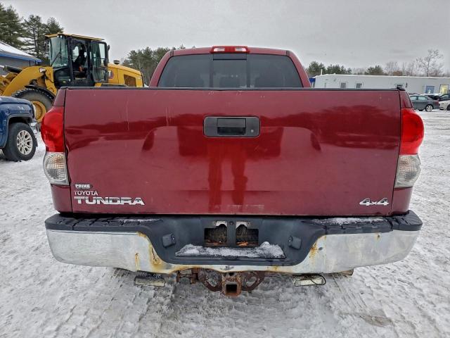 Toyota Tundra Double Cab Image 9