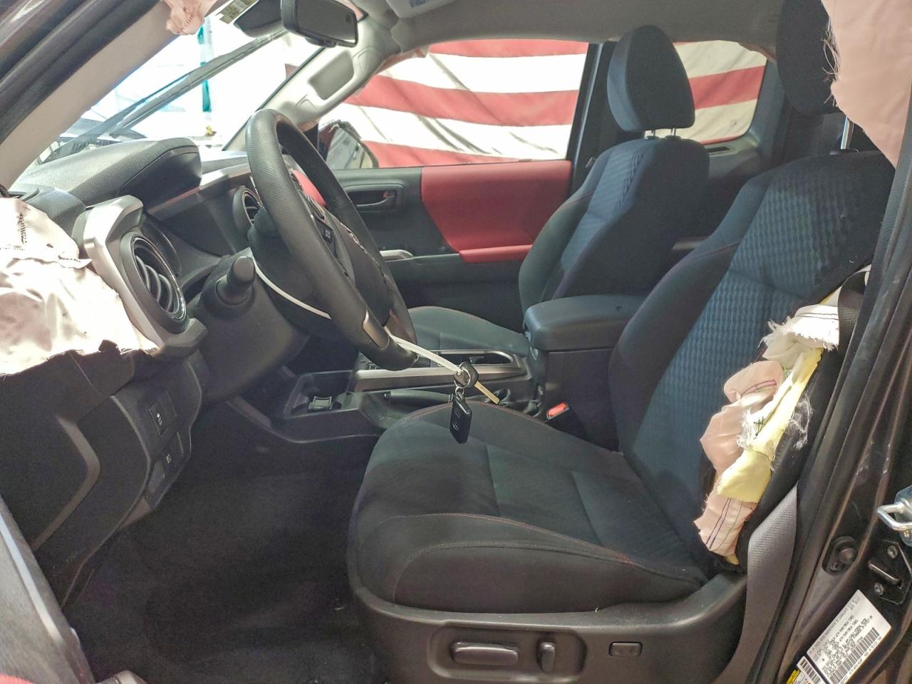 Toyota Tacoma Access Cab Image 9