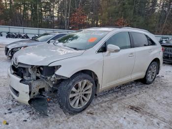  Salvage Toyota Venza
