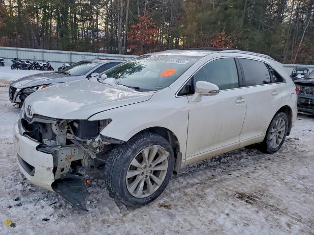  Salvage Toyota Venza