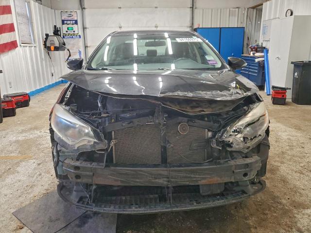 Toyota Corolla L Image 9