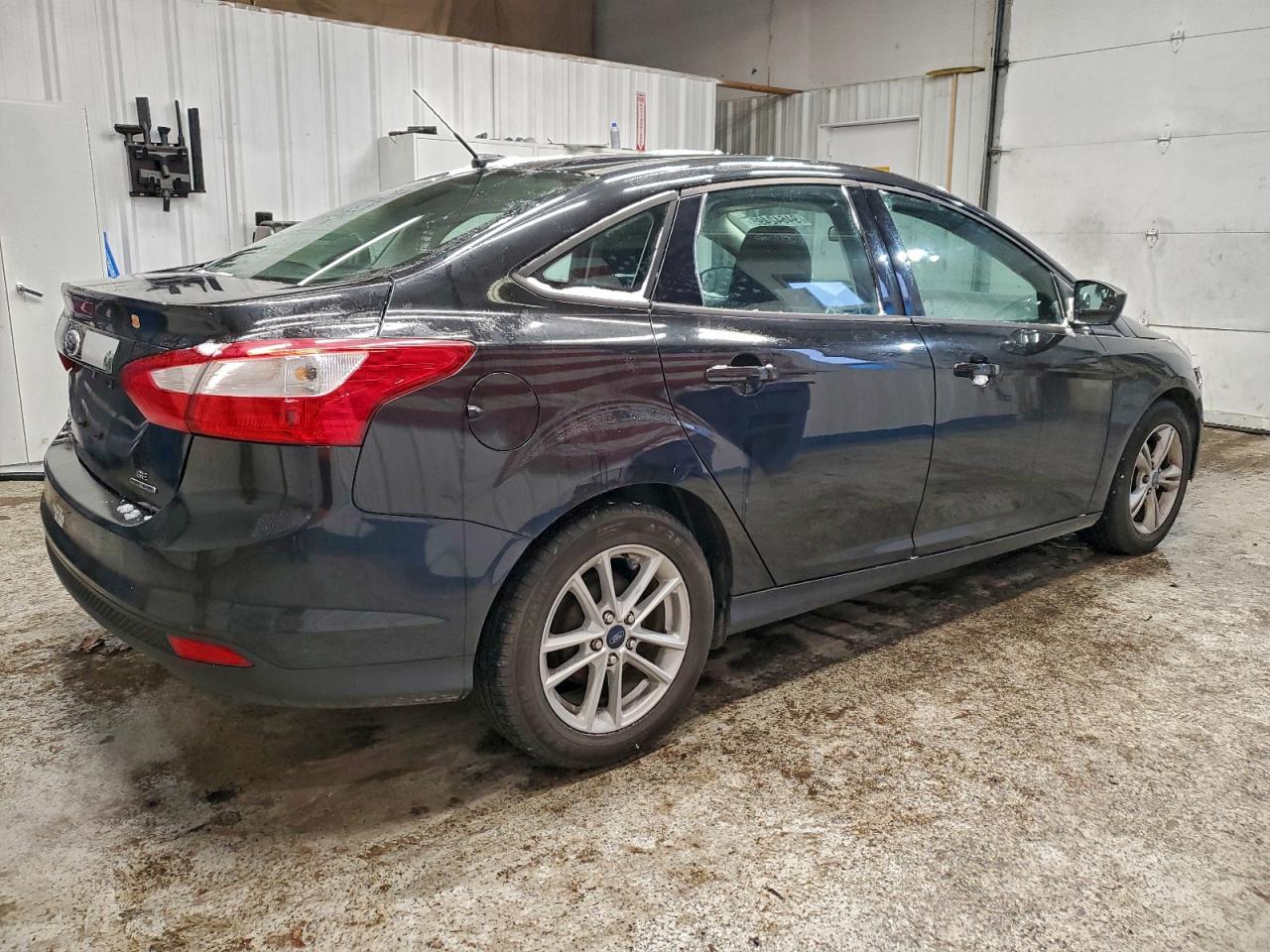 Ford Focus Se Image 9