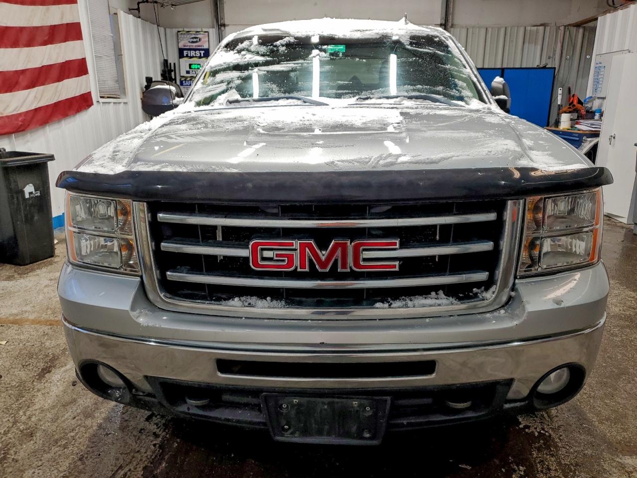 GMC Sierra K1500 Sle Image 4