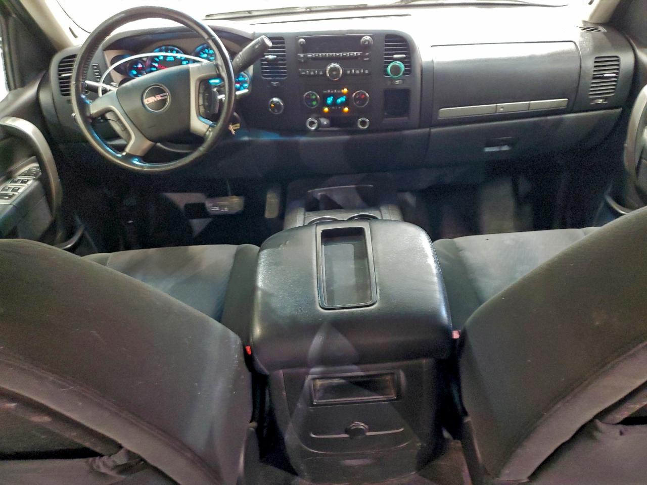 GMC Sierra K1500 Sle Image 6