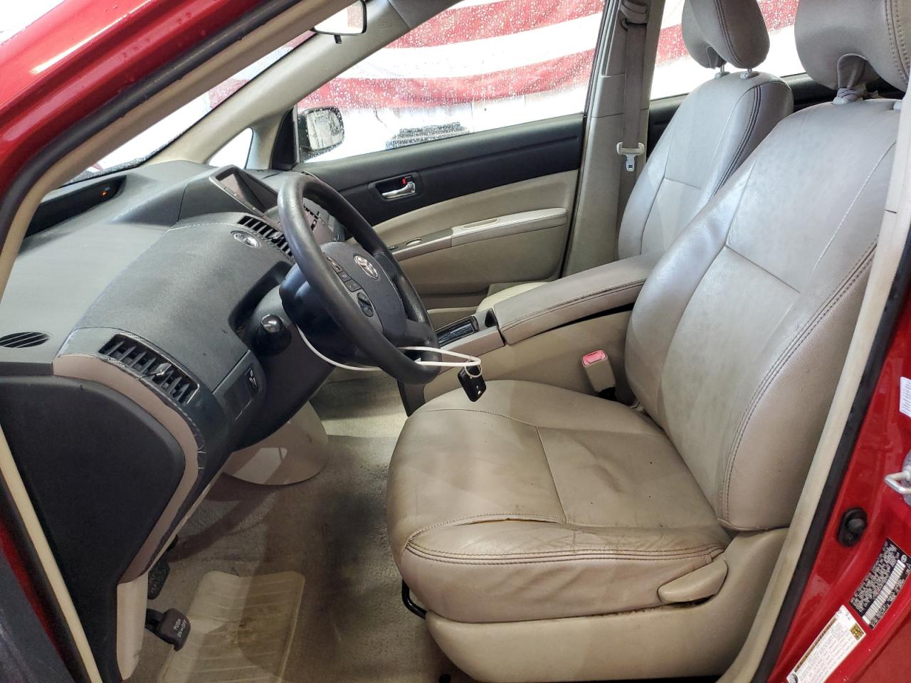 Toyota Prius Image 6