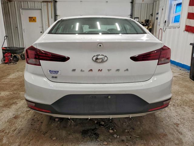 Hyundai ELANTRA Se Image 12