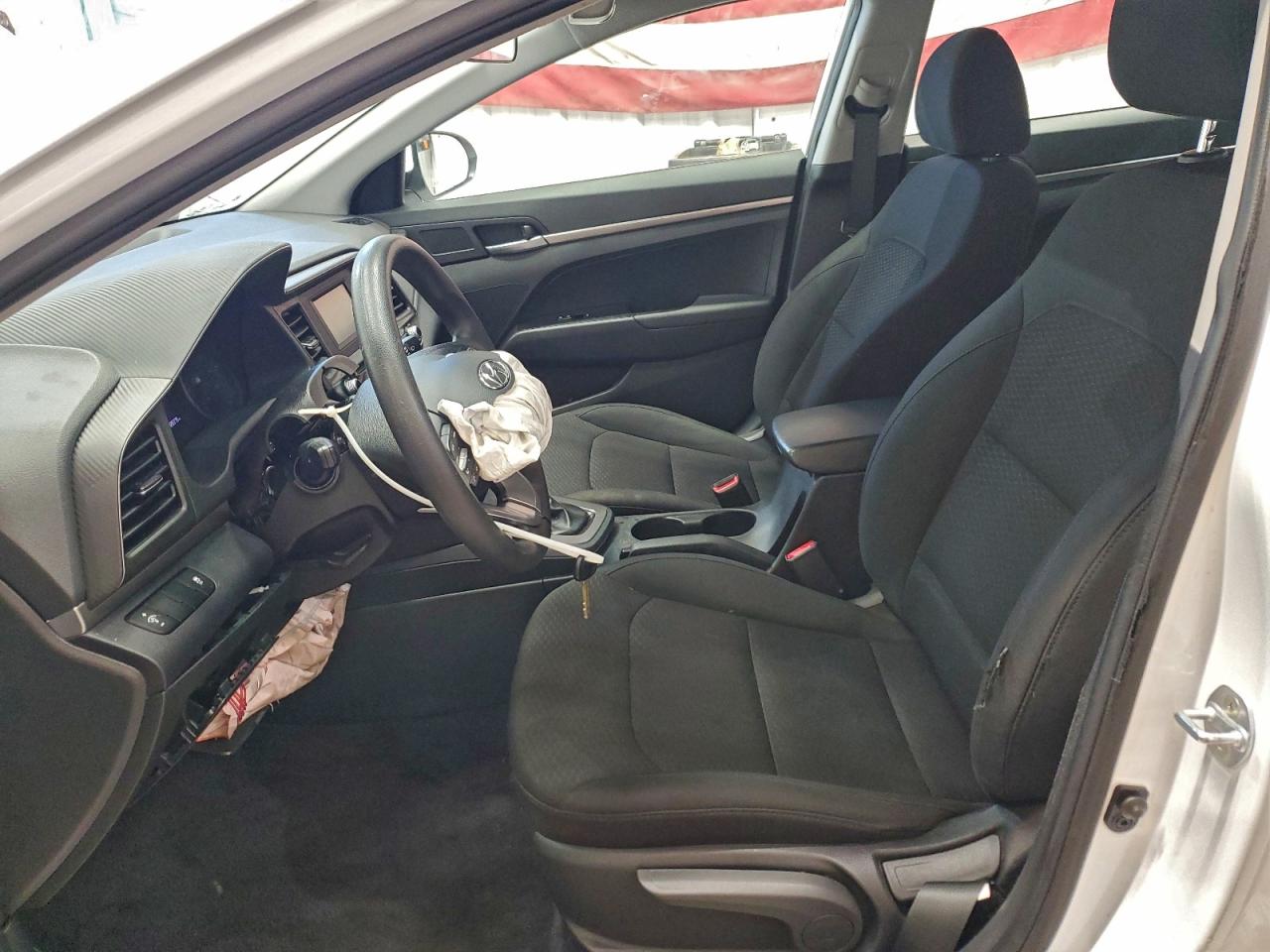 Hyundai ELANTRA Se Image 5