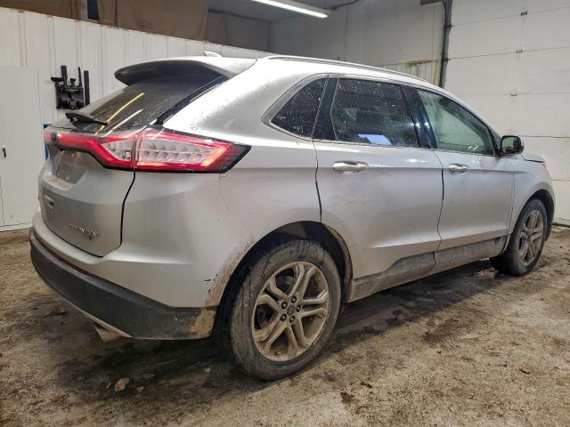 Ford Edge Titanium Image 12