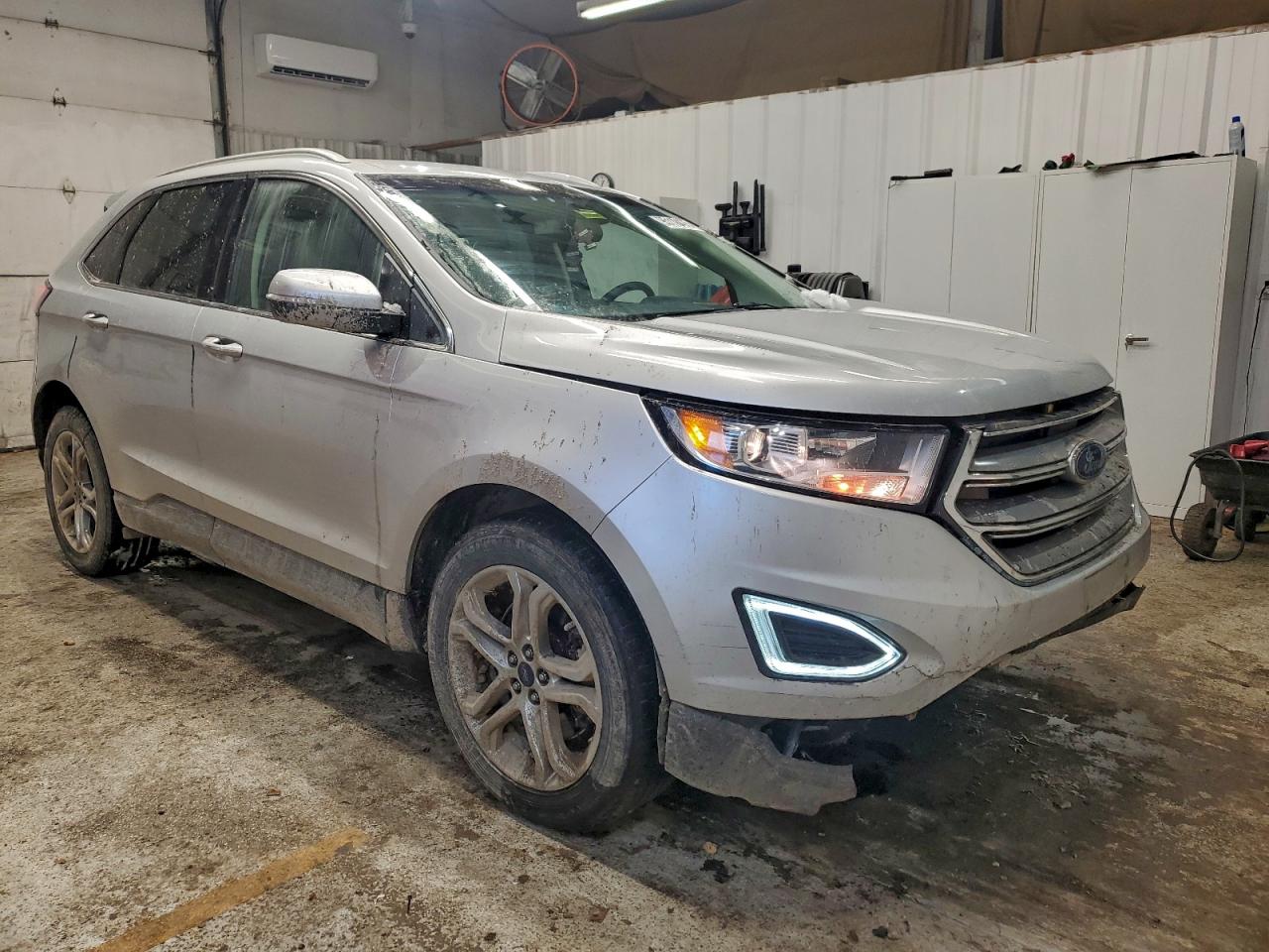 Ford Edge Titanium Image 8