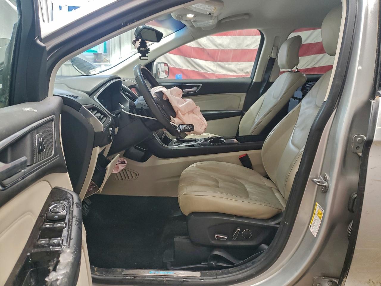 Ford Edge Titanium Image 13