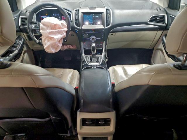 Ford Edge Titanium Image 9