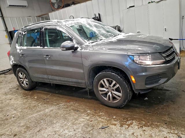 Volkswagen Tiguan S Image 7