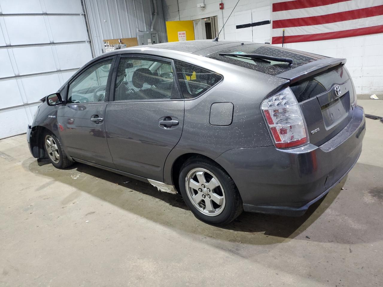 Toyota Prius Image 2