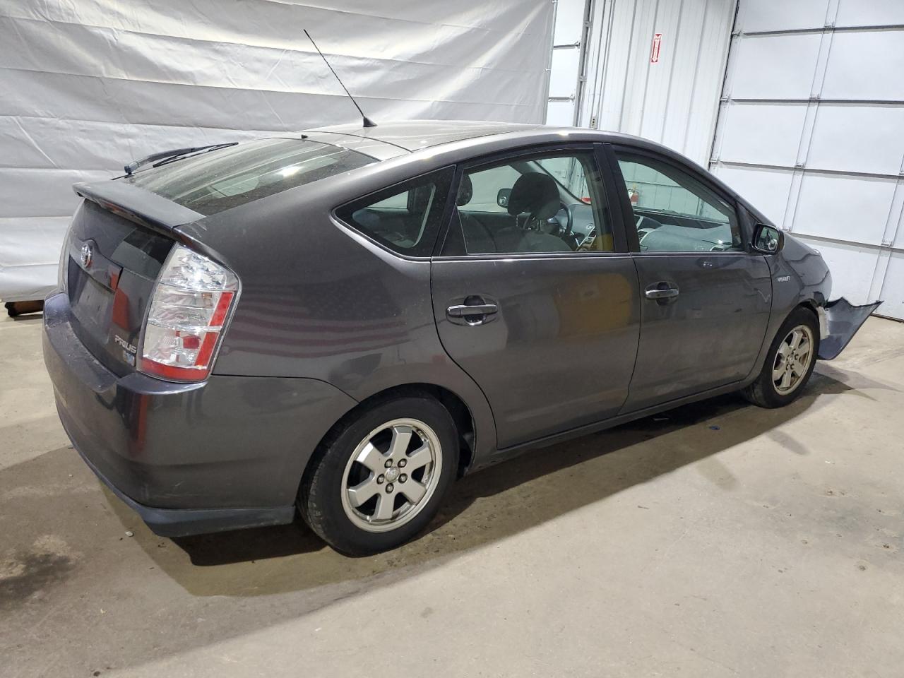 Toyota Prius Image 5